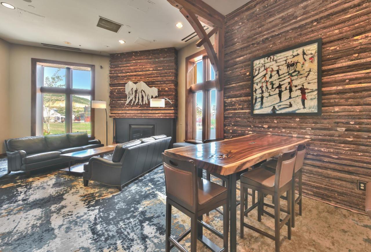 Best Ski In Out Location Next To Gondola, 2 Bedroom, C211 Park City Exterior foto